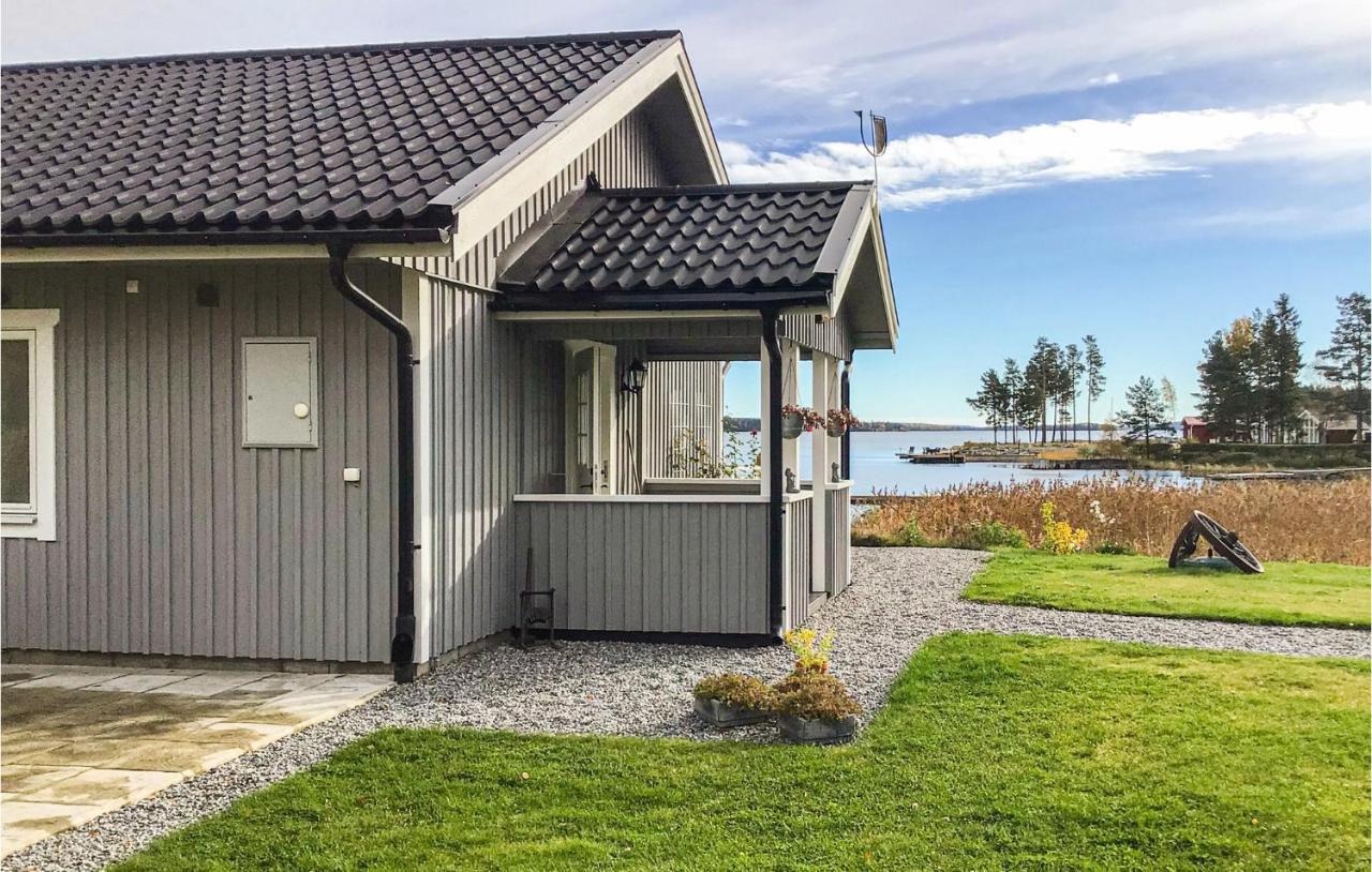 Gorgeous Home In Hudiksvall With Wifi Exterior photo